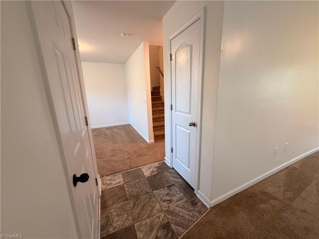 948 Brentwood Park Lane, Rural Hall, NC 27045
