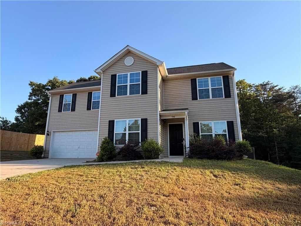 948 Brentwood Park Lane, Rural Hall, NC 27045
