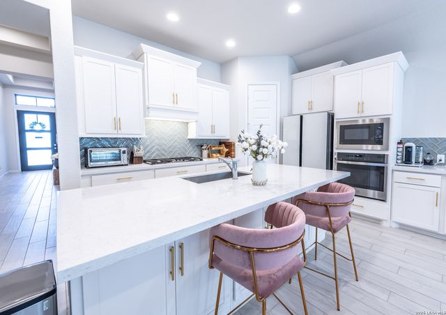 14336 Apache Wells, San Antonio, TX 78254