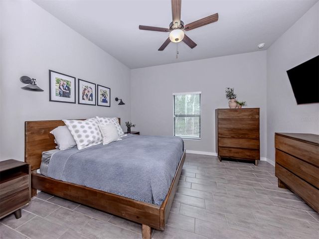 1046 RHINELANDER STREET, Port Charlotte, FL 33953