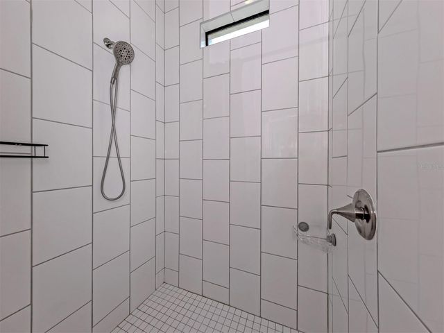 1046 RHINELANDER STREET, Port Charlotte, FL 33953