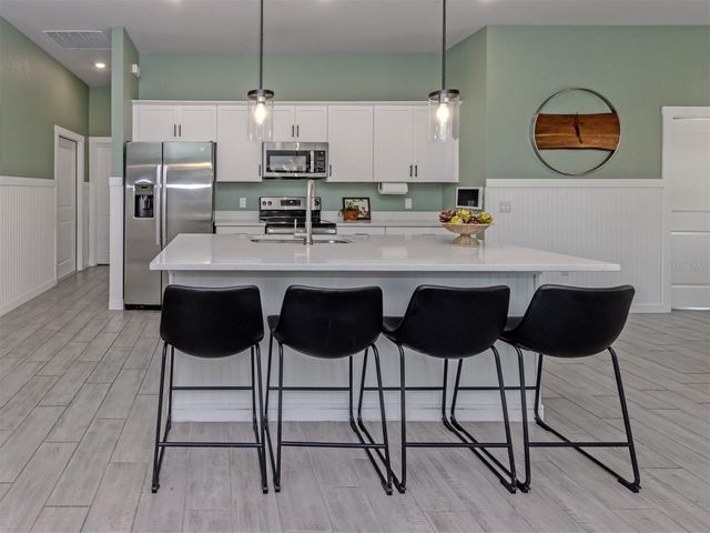 1046 RHINELANDER STREET, Port Charlotte, FL 33953