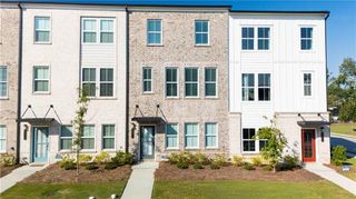 2673 Whistler NE Way, Lawrenceville, GA 30043