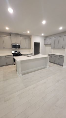 1001 Amenduni Lane, Anna, TX 75409