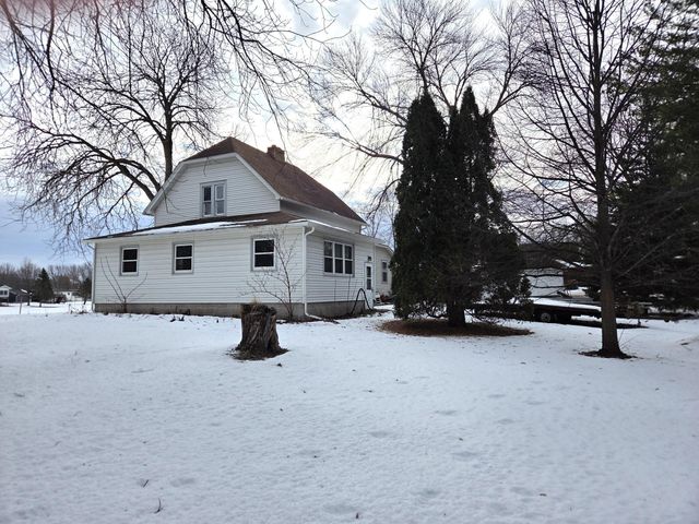 737 Elm Avenue E, Delano, MN 55328