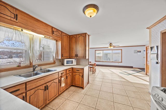 737 Elm Avenue E, Delano, MN 55328