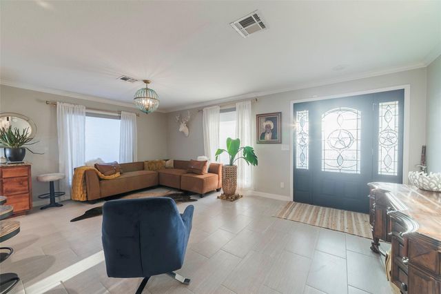 505 Avenue E, Marble Falls, TX 78654