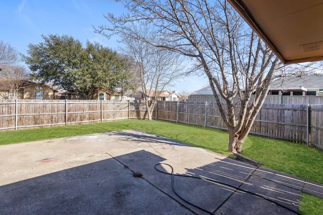 1504 Taylorcrest Drive, Dallas, TX 75253