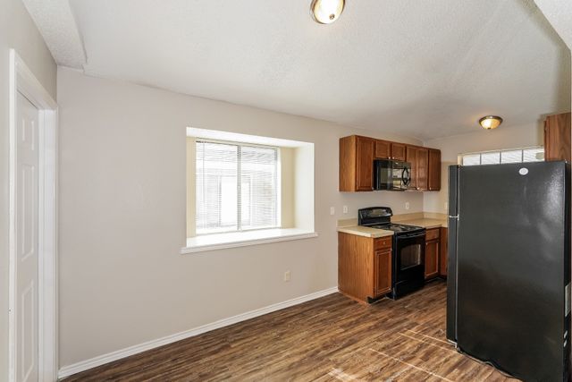 1504 Taylorcrest Drive, Dallas, TX 75253