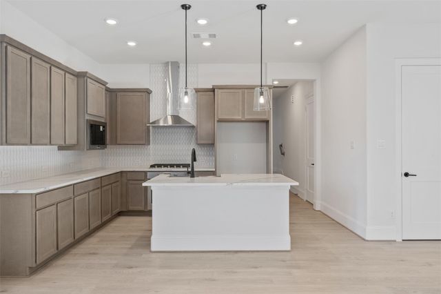 12035 Royal Oaks Run Drive, Houston, TX 77082