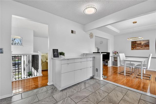 14417 St Andrews Drive, Grandview, MO 64030