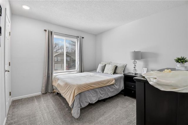 14417 St Andrews Drive, Grandview, MO 64030