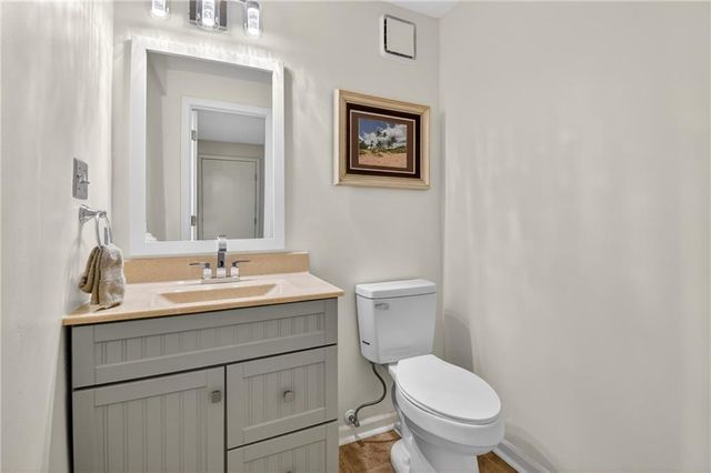 14417 St Andrews Drive, Grandview, MO 64030