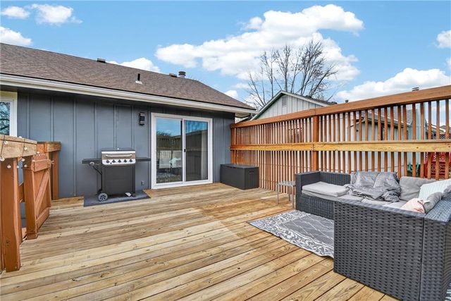 14417 St Andrews Drive, Grandview, MO 64030