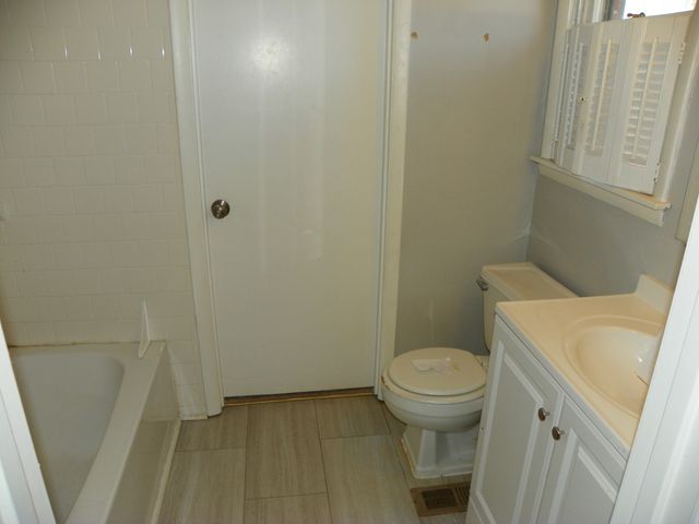 136 S Arrowhead Dr, Mcminnville, TN 37110