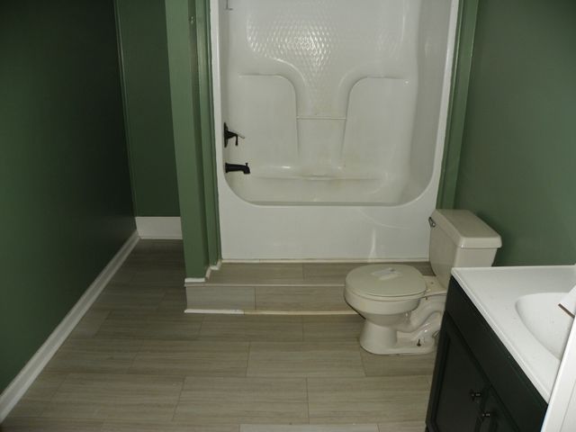 136 S Arrowhead Dr, Mcminnville, TN 37110