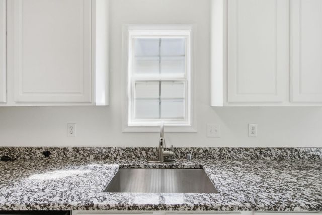 597 Hopewell Park, Lexington, KY 40511