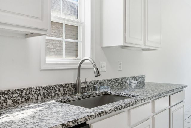 597 Hopewell Park, Lexington, KY 40511