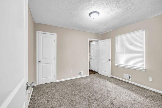 245 Bromack SE Drive, Atlanta, GA 31315