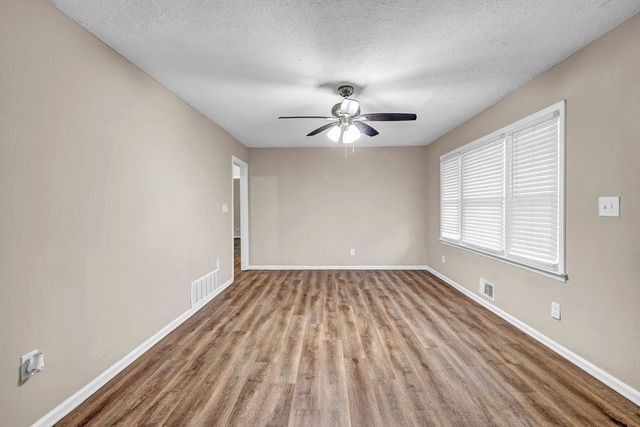 245 Bromack SE Drive, Atlanta, GA 31315