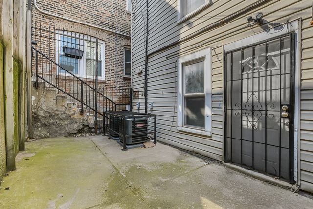 2227 W Cullerton Street 1, Chicago, IL 60608