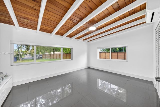 11665 W Biscayne Canal Rd, Miami, FL 33161