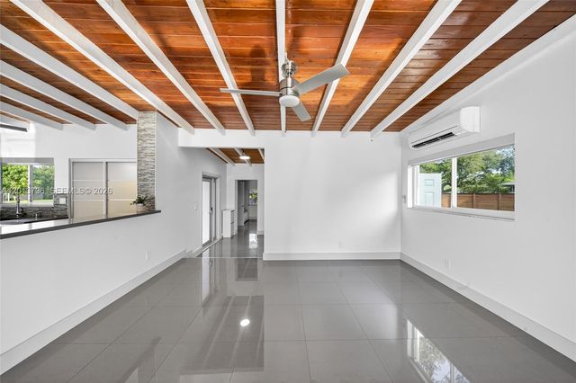 11665 W Biscayne Canal Rd, Miami, FL 33161