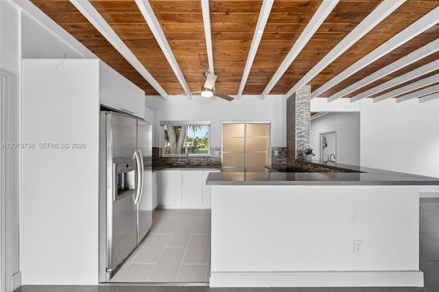 11665 W Biscayne Canal Rd, Miami, FL 33161