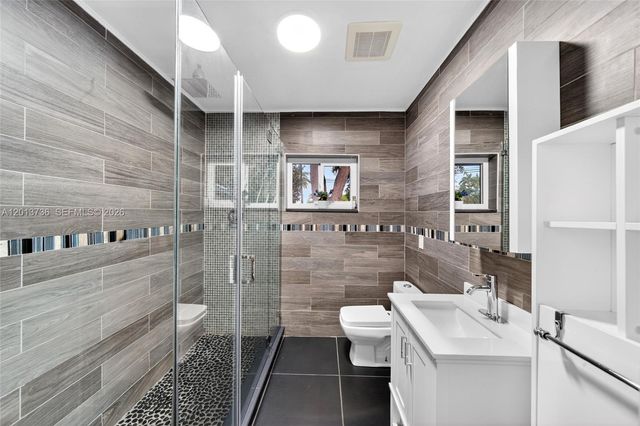 11665 W Biscayne Canal Rd, Miami, FL 33161