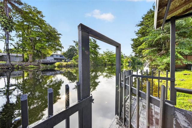 11665 W Biscayne Canal Rd, Miami, FL 33161