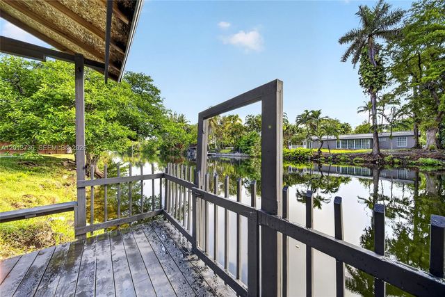 11665 W Biscayne Canal Rd, Miami, FL 33161