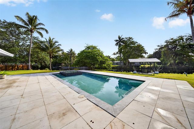 11665 W Biscayne Canal Rd, Miami, FL 33161