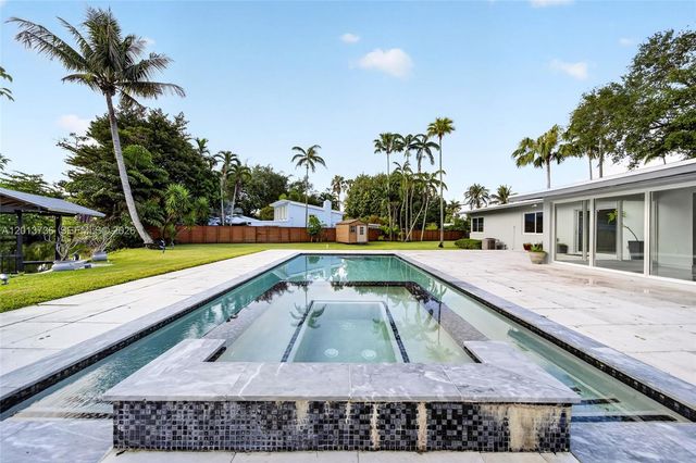 11665 W Biscayne Canal Rd, Miami, FL 33161