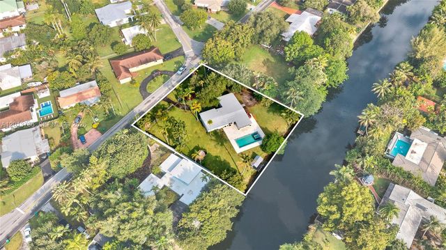 11665 W Biscayne Canal Rd, Miami, FL 33161
