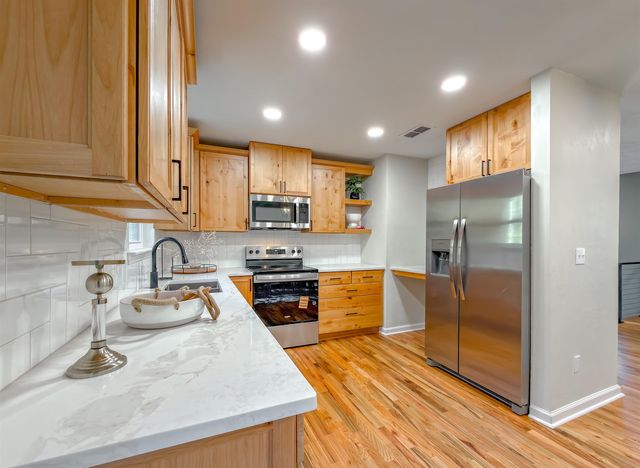 2802 Primrose Lane, Tallahassee, FL 32301