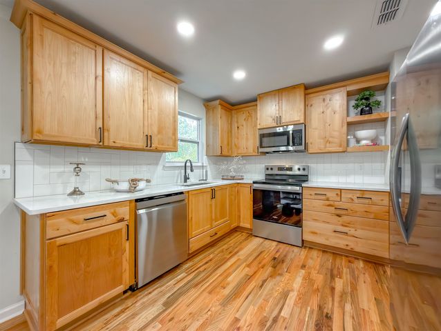 2802 Primrose Lane, Tallahassee, FL 32301