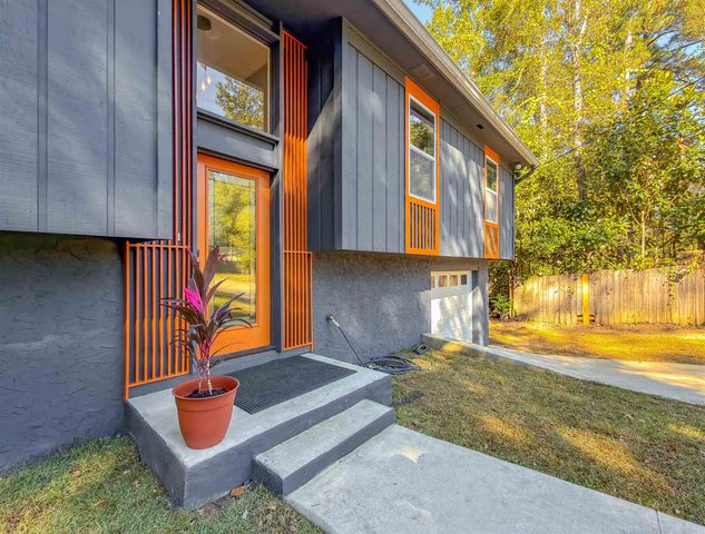 2802 Primrose Lane, Tallahassee, FL 32301