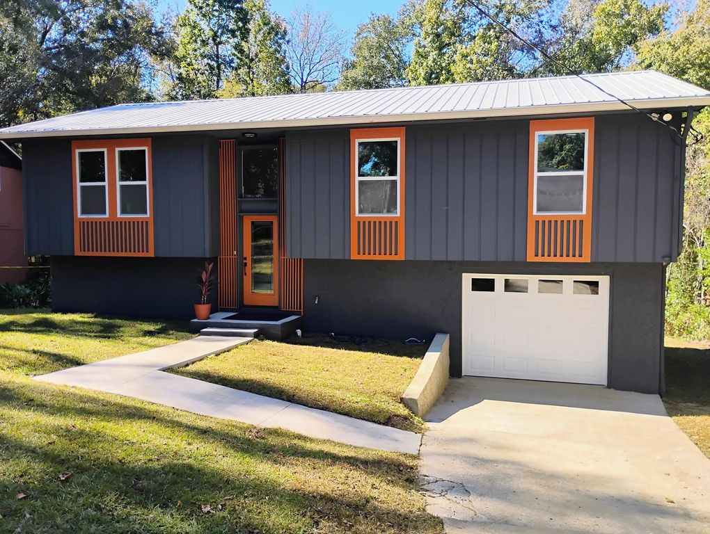 2802 Primrose Lane, Tallahassee, FL 32301