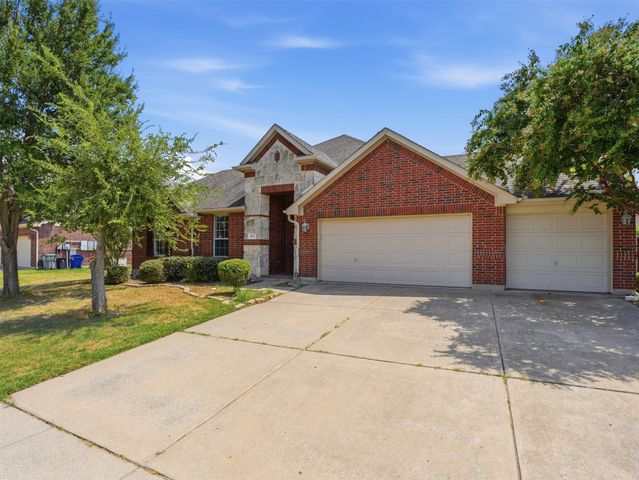 3011 Clear Springs Drive, Forney, TX 75126