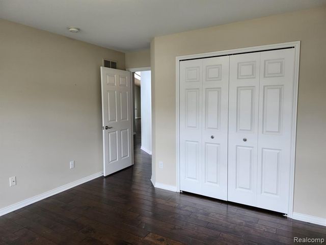 14817 Kings Mill Drive 47, Utica, MI 48315