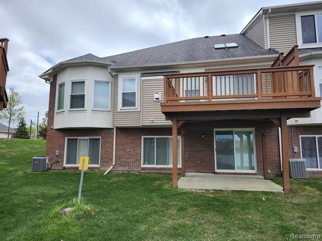 14817 Kings Mill Drive 47, Utica, MI 48315