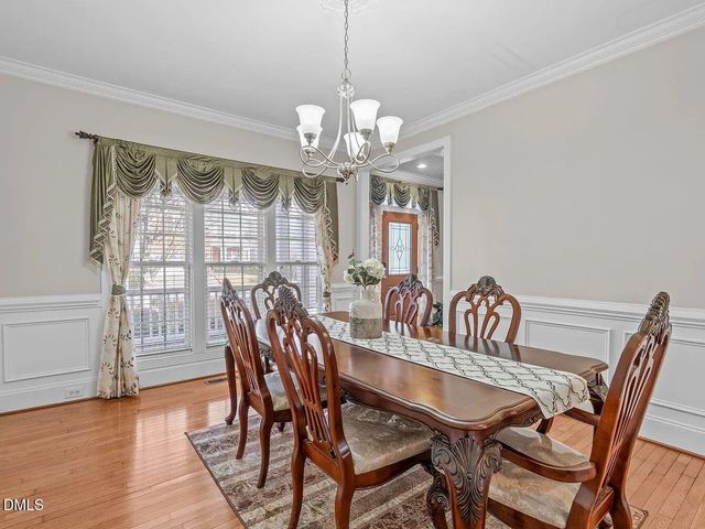 614 Gravel Brook Court, Cary, NC 27519