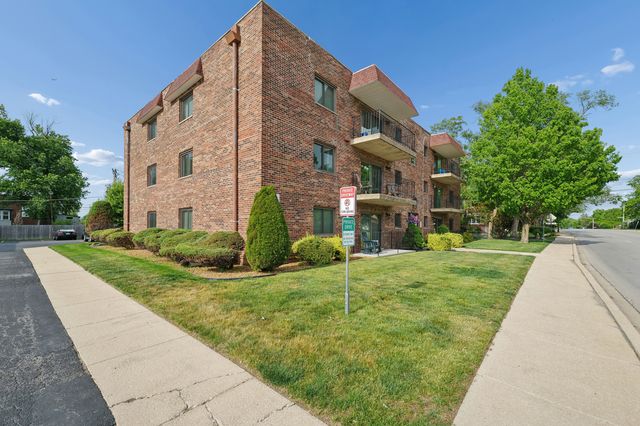 1940 183rd Street 2C, Homewood, IL 60430