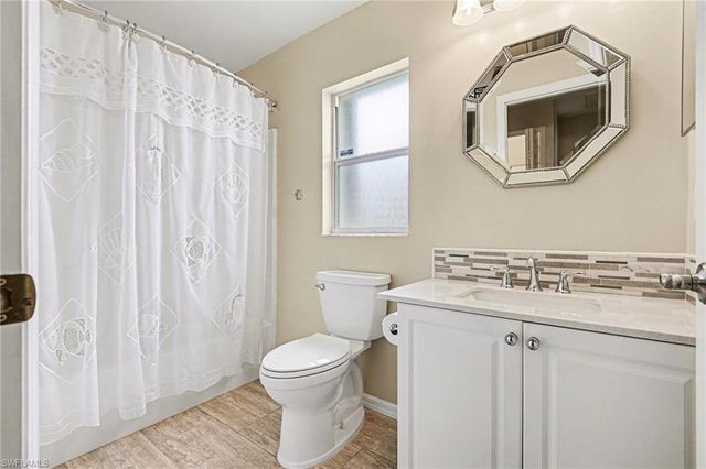 214 NE 21st AVE, Cape Coral, FL 33909