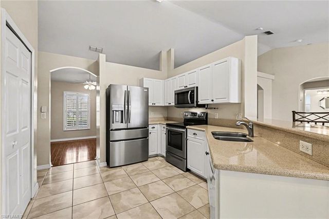 214 NE 21st AVE, Cape Coral, FL 33909