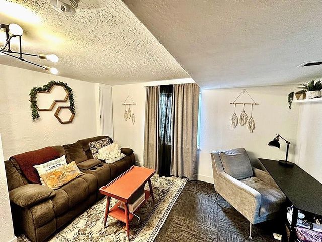 1245 N Marwyck Dr, Pueblo West, CO 81007