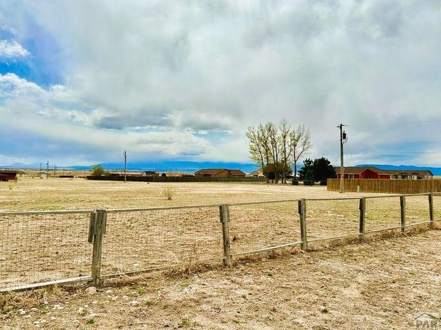 1245 N Marwyck Dr, Pueblo West, CO 81007