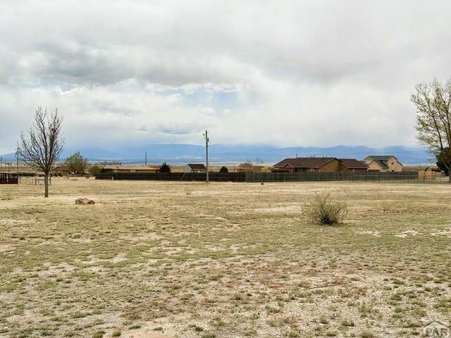 1245 N Marwyck Dr, Pueblo West, CO 81007