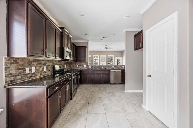 18719 Croftsmill Drive, New Caney, TX 77357