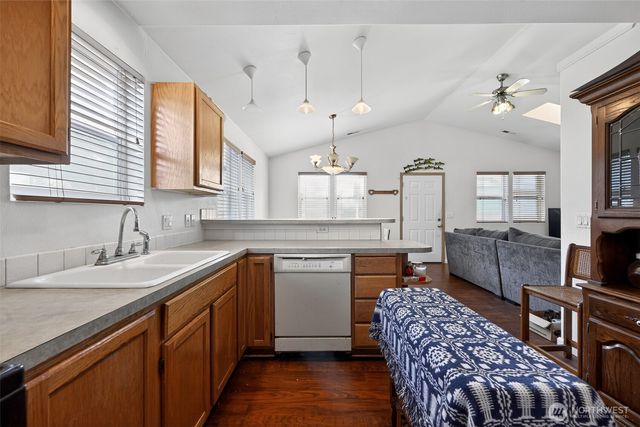 4609 S 66th Street, Tacoma, WA 98409